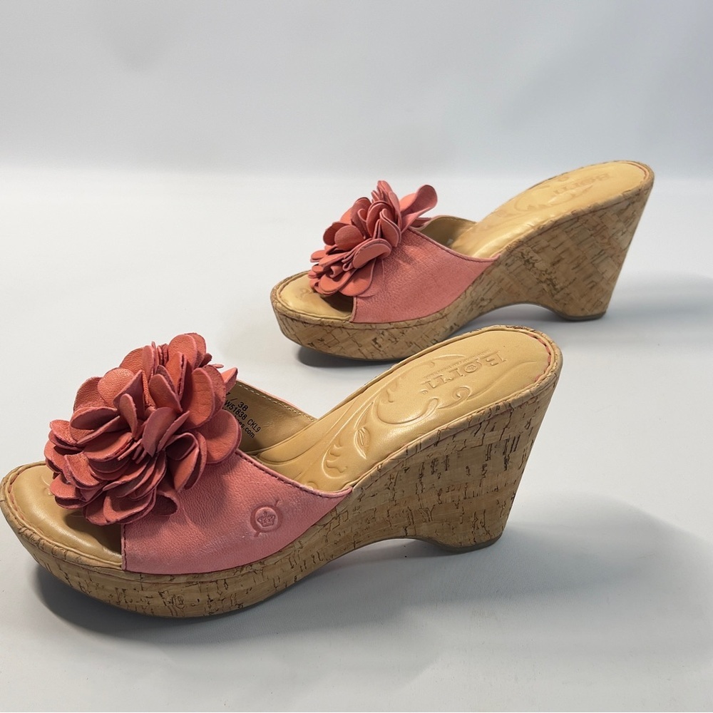 BORN women’s size EU 38 US 7 Rose Pink Flower Slip On Wedge 4” Heels - Picture 3 of 10